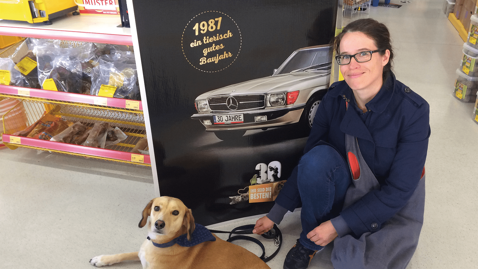 Texterin Tanja mit ihrem Hund